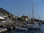 Salina, Äolische Inseln, Sizilien, Liparische Insel, Segeltörn mit Italienischkursen an Bord, Segeltörns nach Sizilien für Gruppen, Motivationsreisen für Mitarbeiter